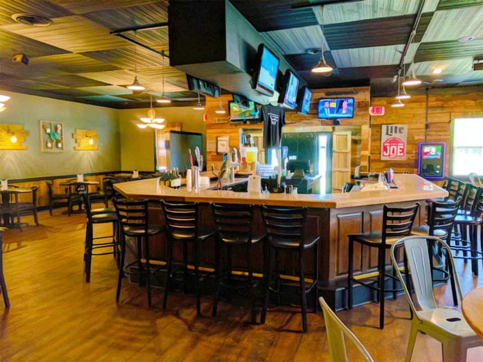 Interior Mason Jar Tap and Grill